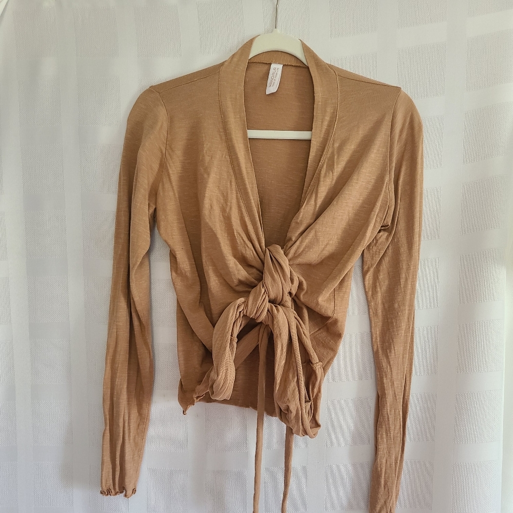 Mandala Wrap Yoga Long Sleeve Tan Shirt NWOT